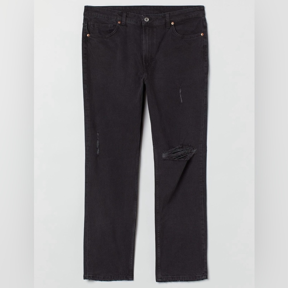 Vintage Straight High Waste Distressed Denim.      Size 10